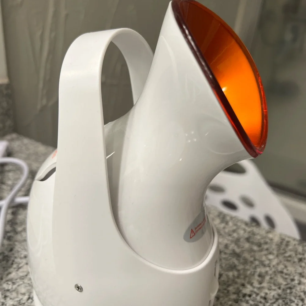 Pro Facial Steamer - Dr Dennis Gross - Picture 5 of 5